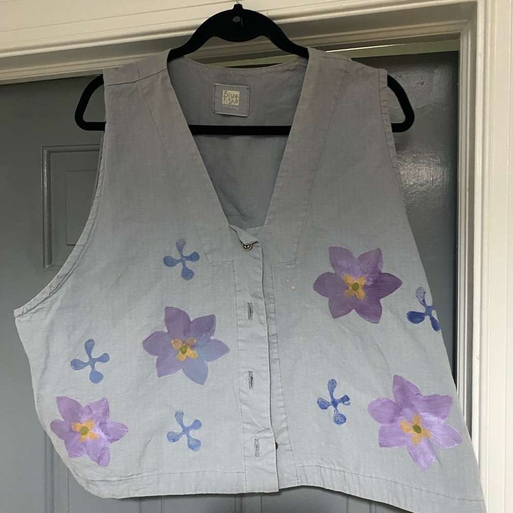 Blue Fish Light Gray Floral Painted Cotton Vest